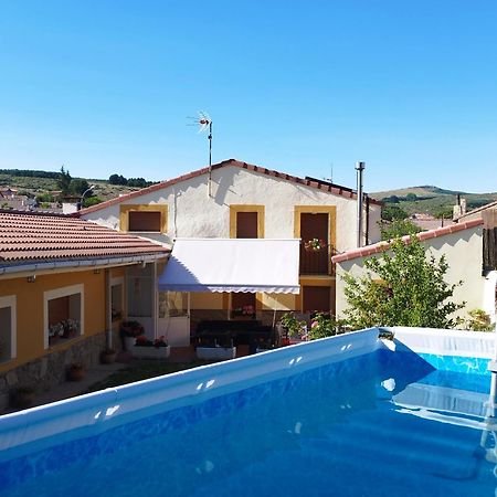 Casa Rural Los 7 Pinos De Gredos Наварредонда-де-Гредос Экстерьер фото