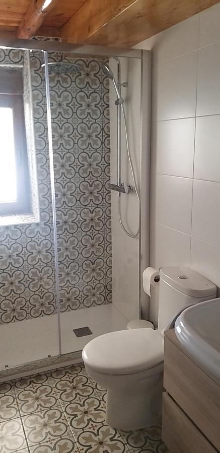 Casa Rural Los 7 Pinos De Gredos Наварредонда-де-Гредос Экстерьер фото