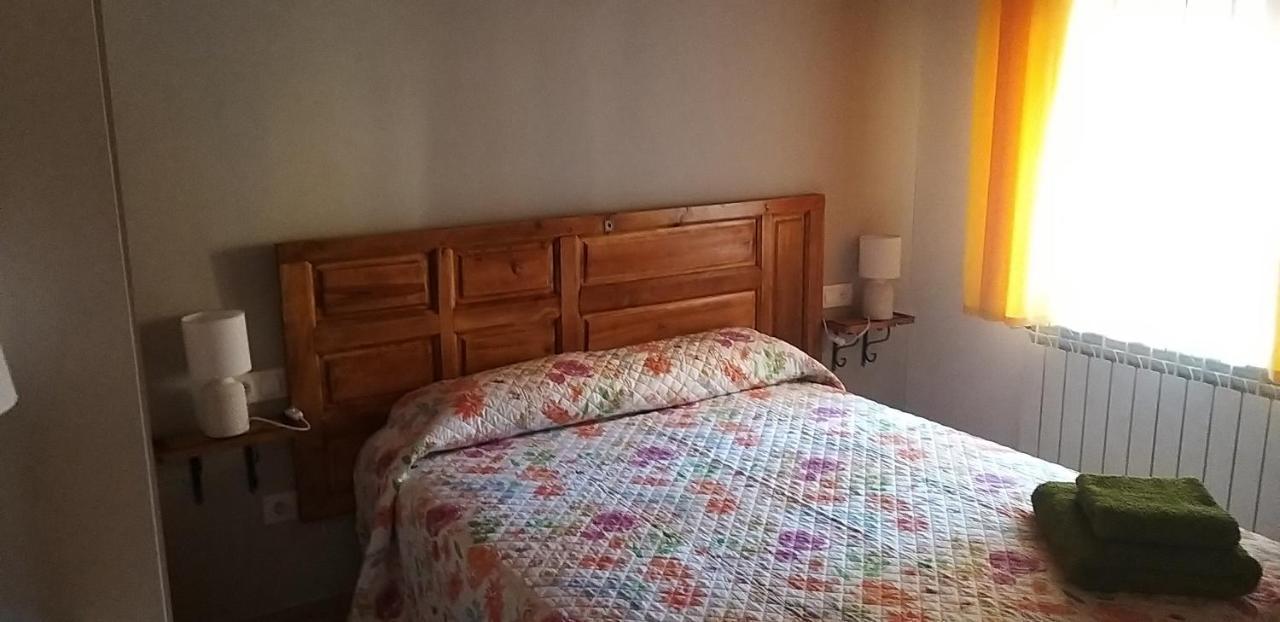 Casa Rural Los 7 Pinos De Gredos Наварредонда-де-Гредос Экстерьер фото