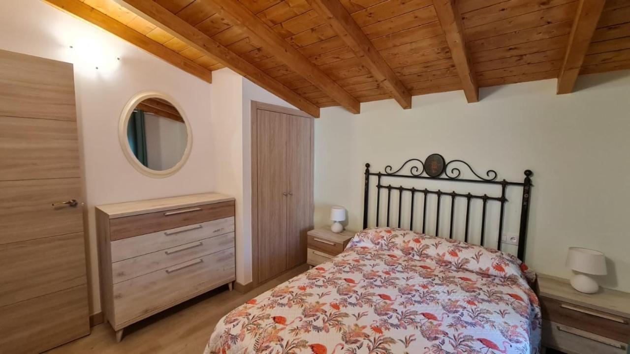 Casa Rural Los 7 Pinos De Gredos Наварредонда-де-Гредос Экстерьер фото